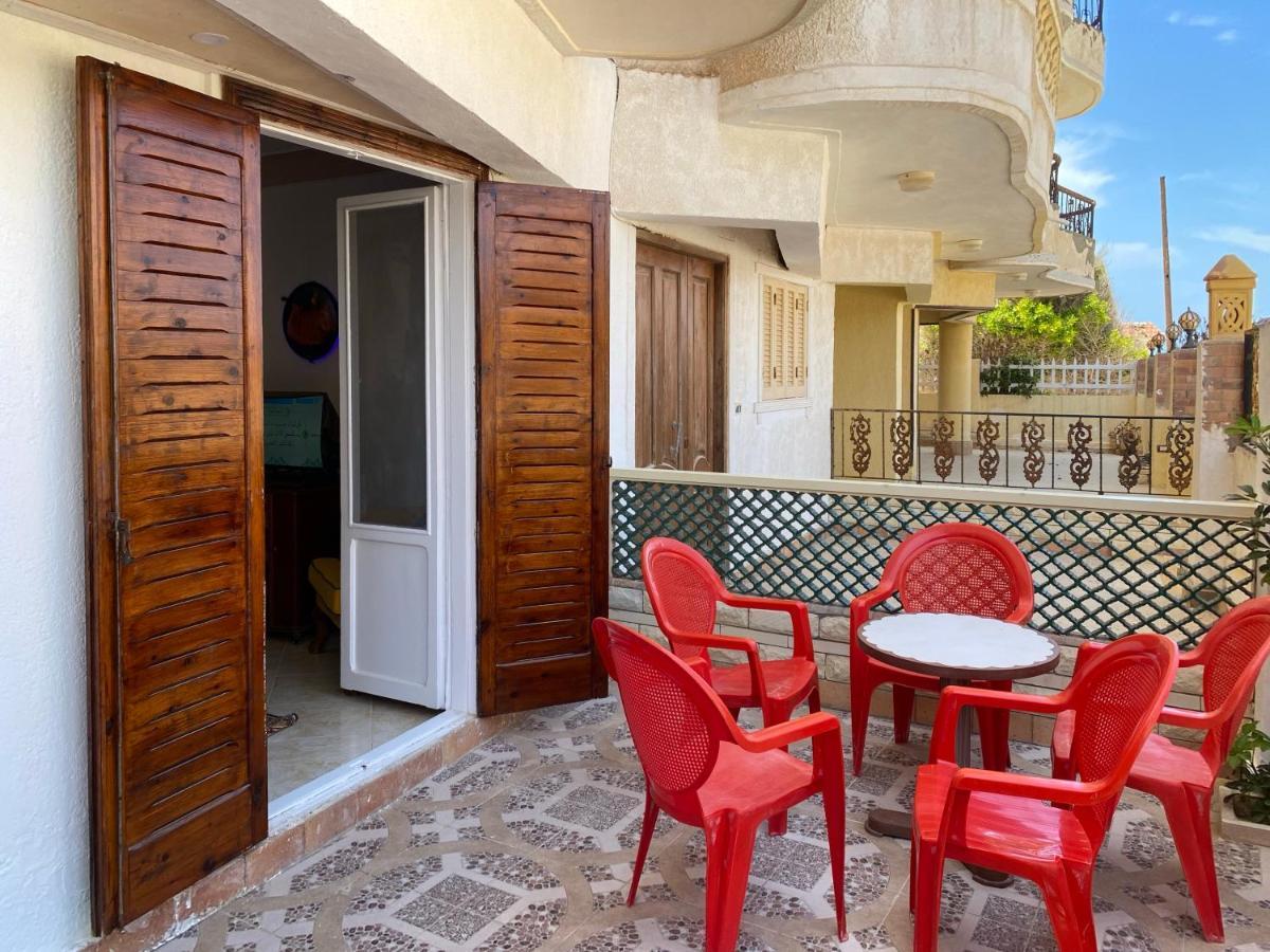 Seaside Two-Bedroom Chalet سيدي كرير المظهر الخارجي الصورة